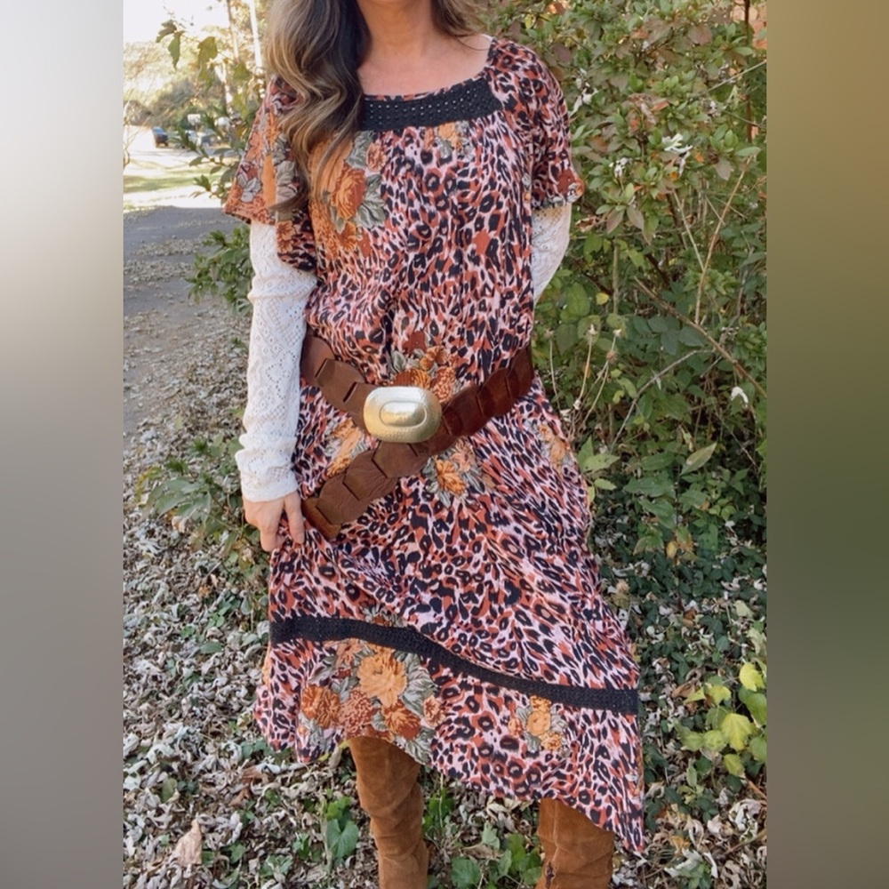 Vintage Leopard Print Midi Dress